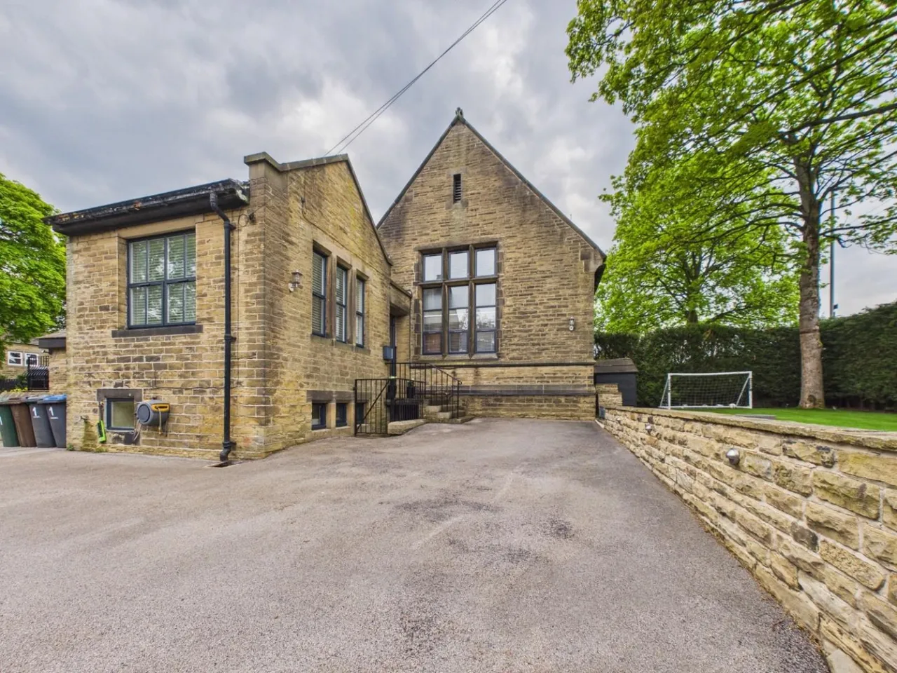 Otley Road, Eldwick, BD16, photo 44