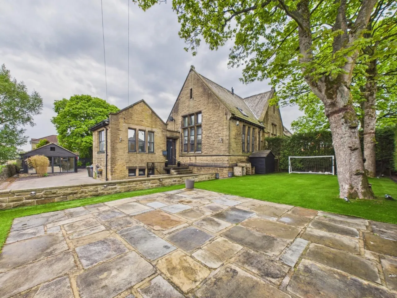 Otley Road, Eldwick, BD16, photo 47
