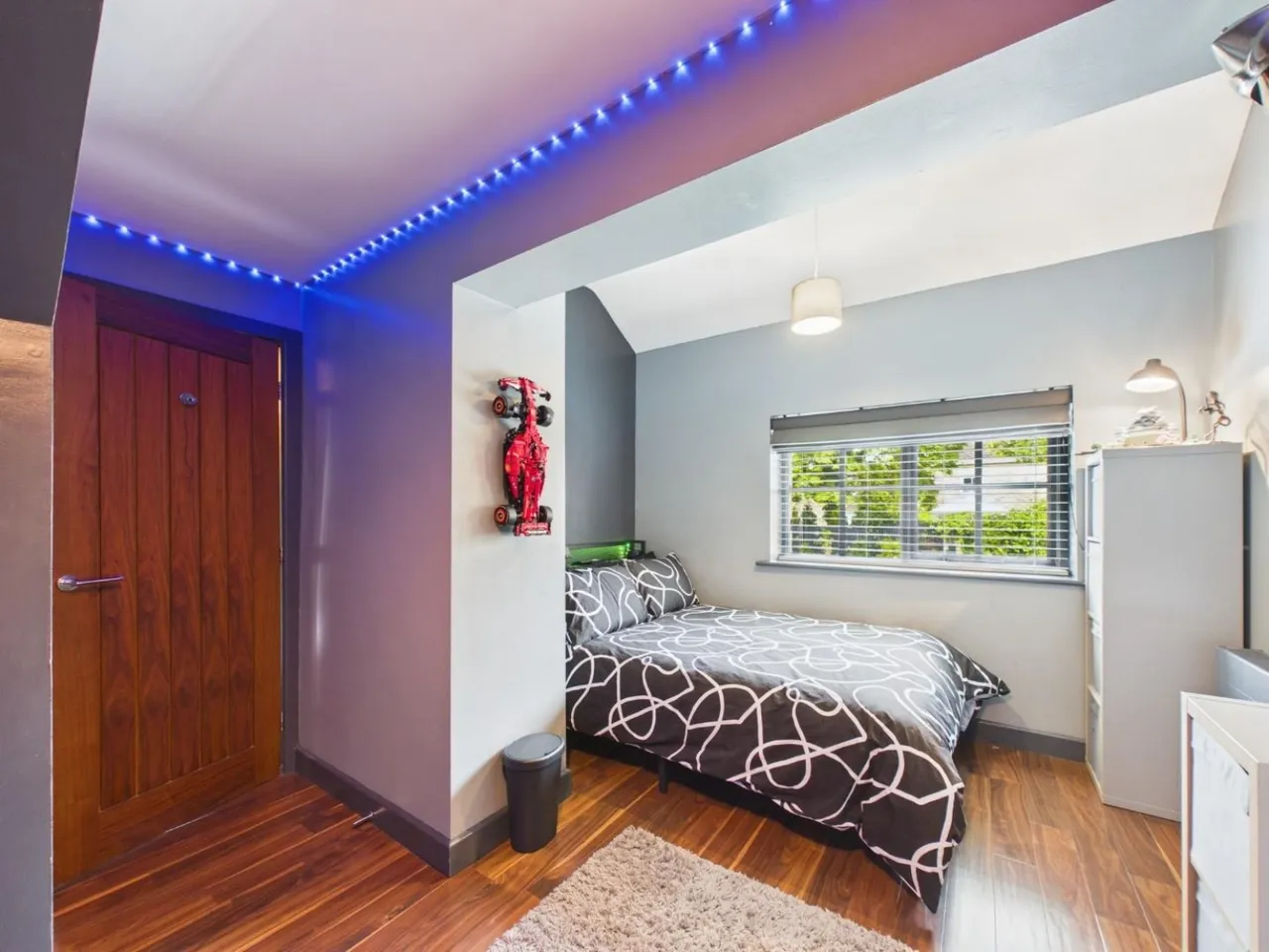 Otley Road, Eldwick, BD16, photo 24
