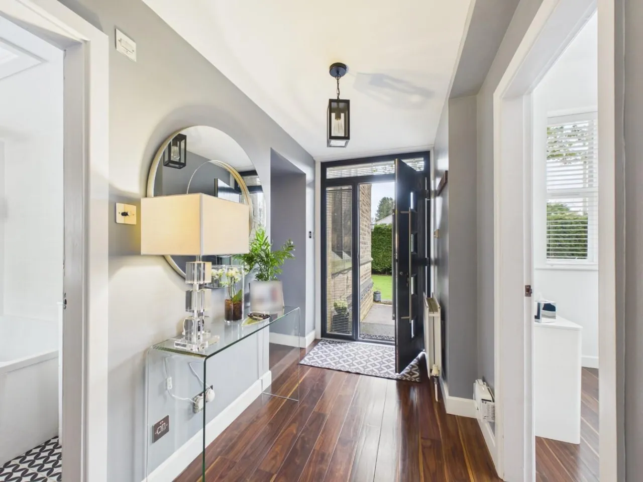 Otley Road, Eldwick, BD16, photo 8