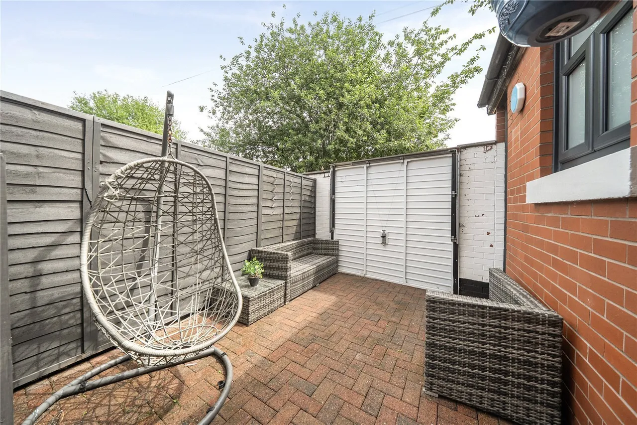 Turton Road, Bolton, BL2, photo 21