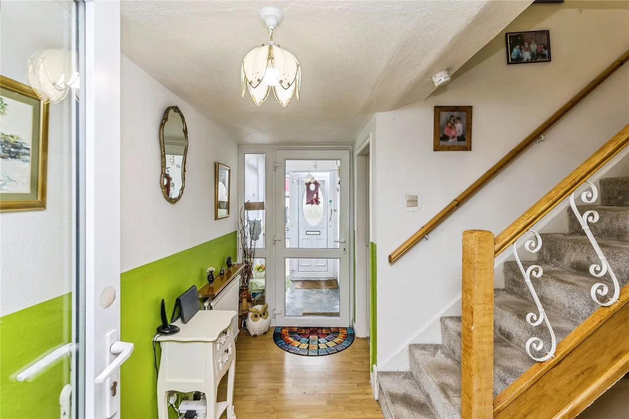 Prospect Drive, Coedpoeth, LL11, photo 7