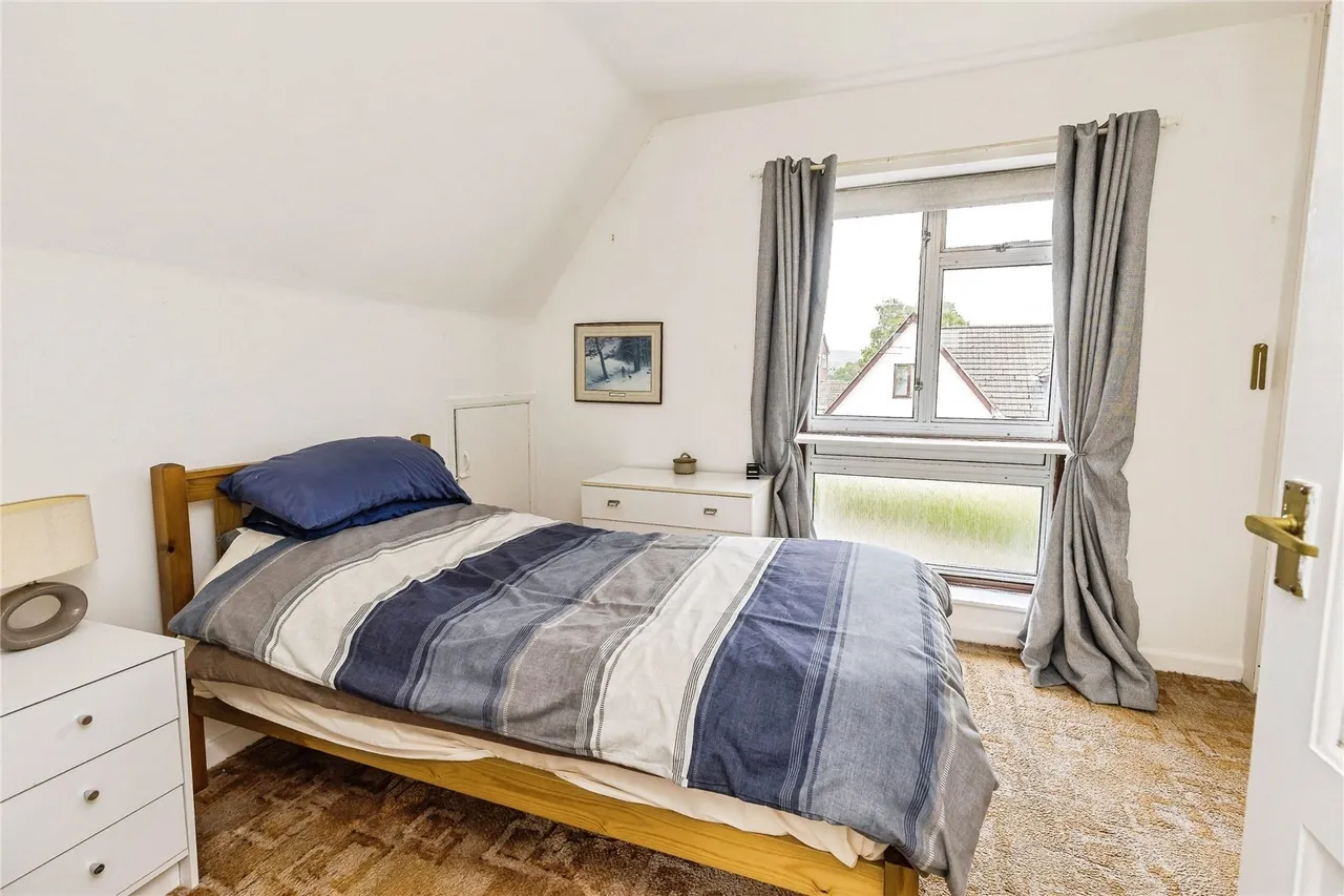 Prospect Drive, Coedpoeth, LL11, photo 13