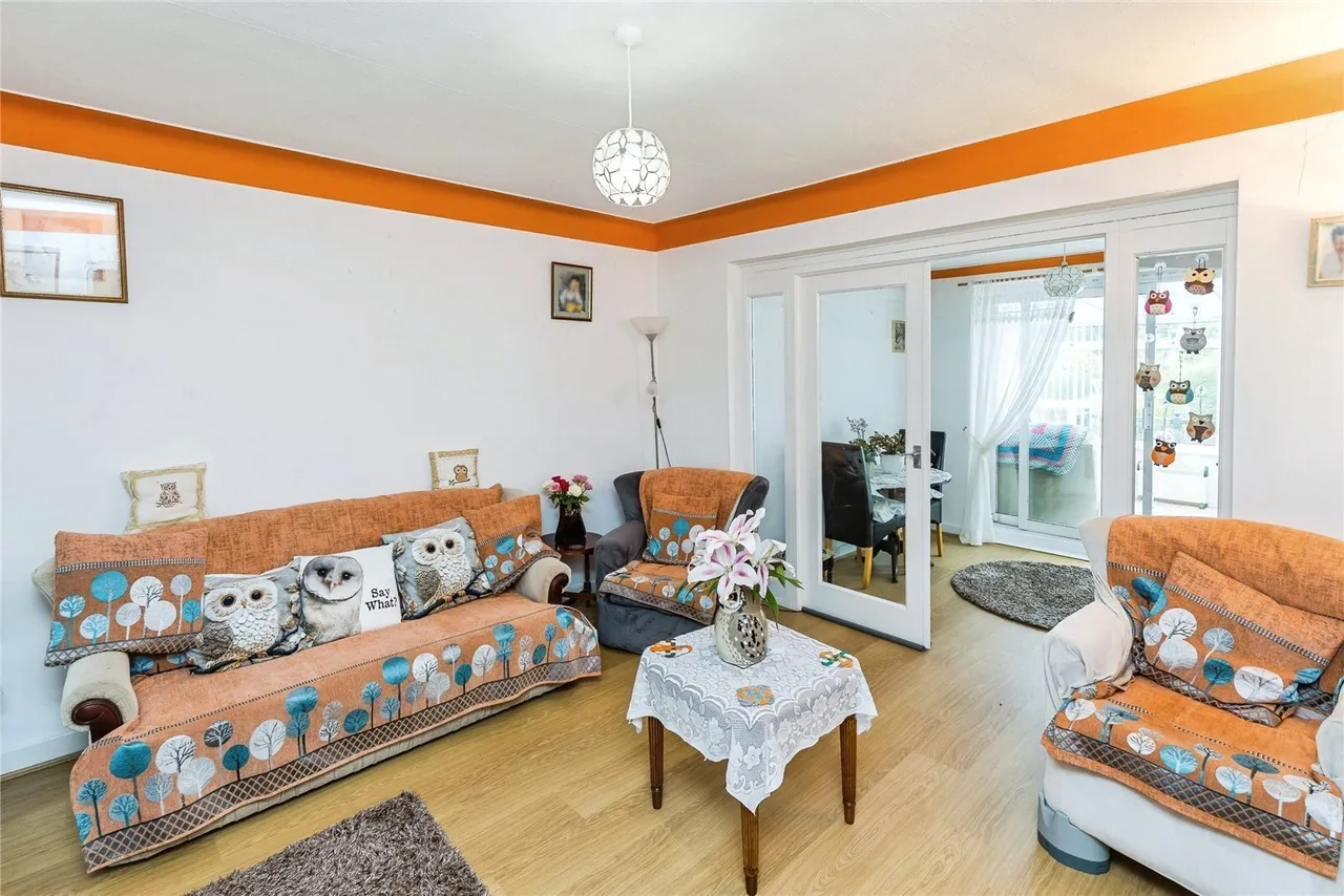 Prospect Drive, Coedpoeth, LL11, photo 2