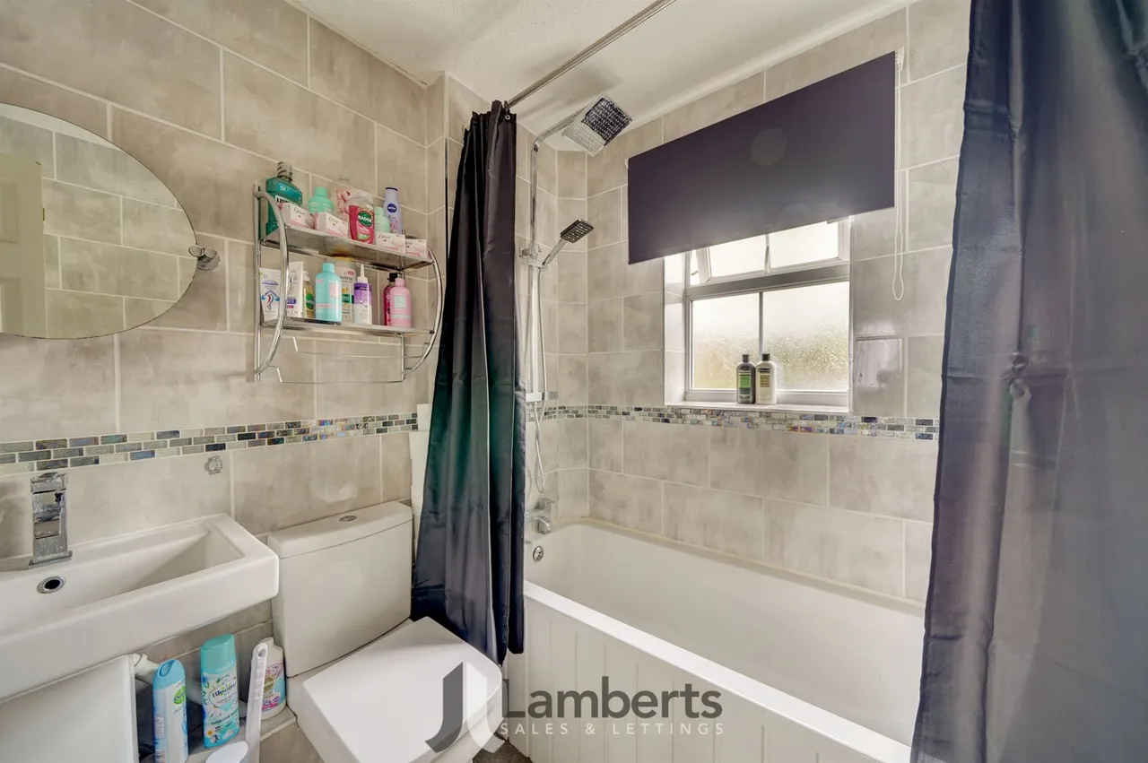 24 Painswick Close, Redditch, photo 9