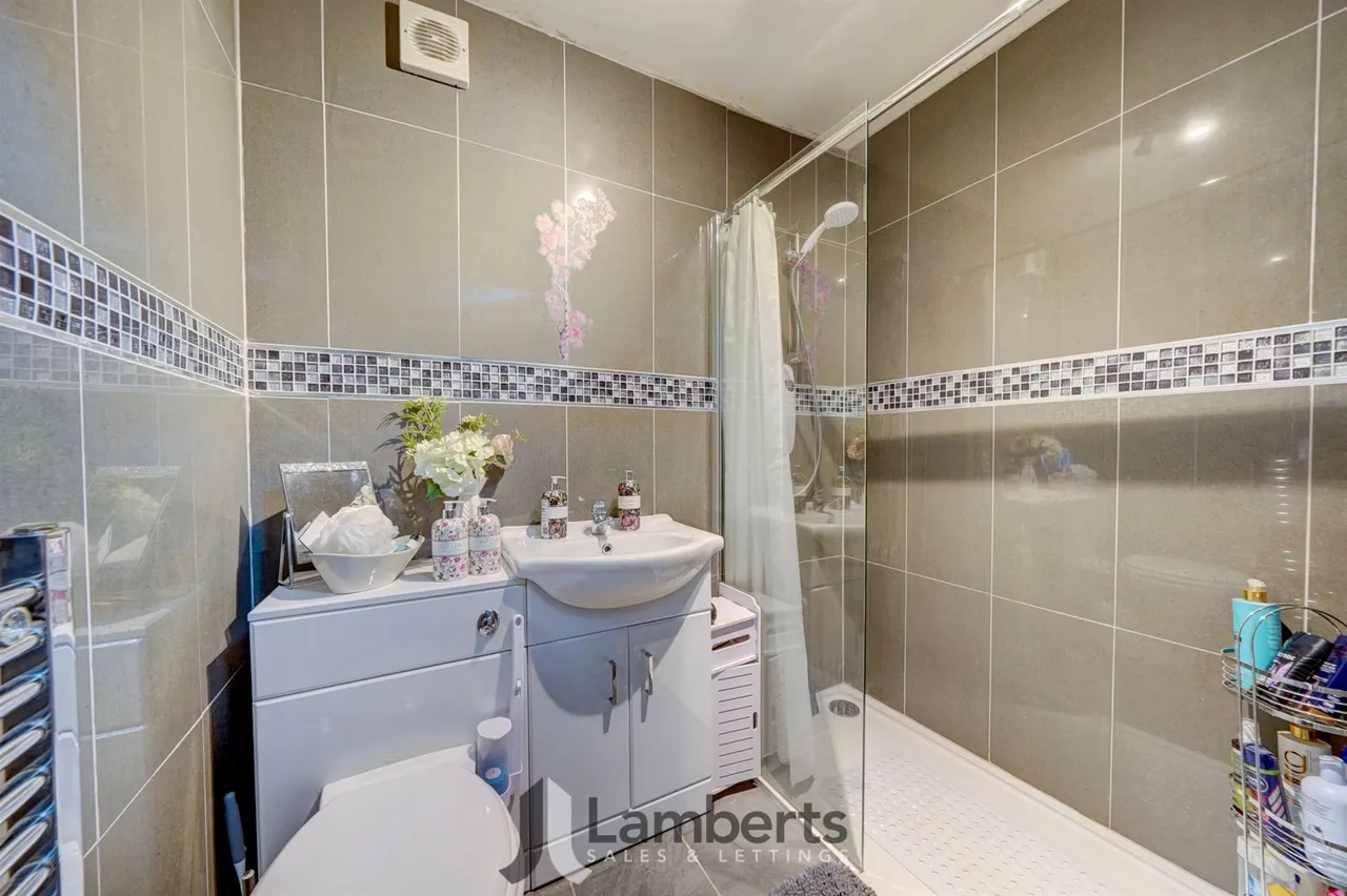 24 Painswick Close, Redditch, photo 6