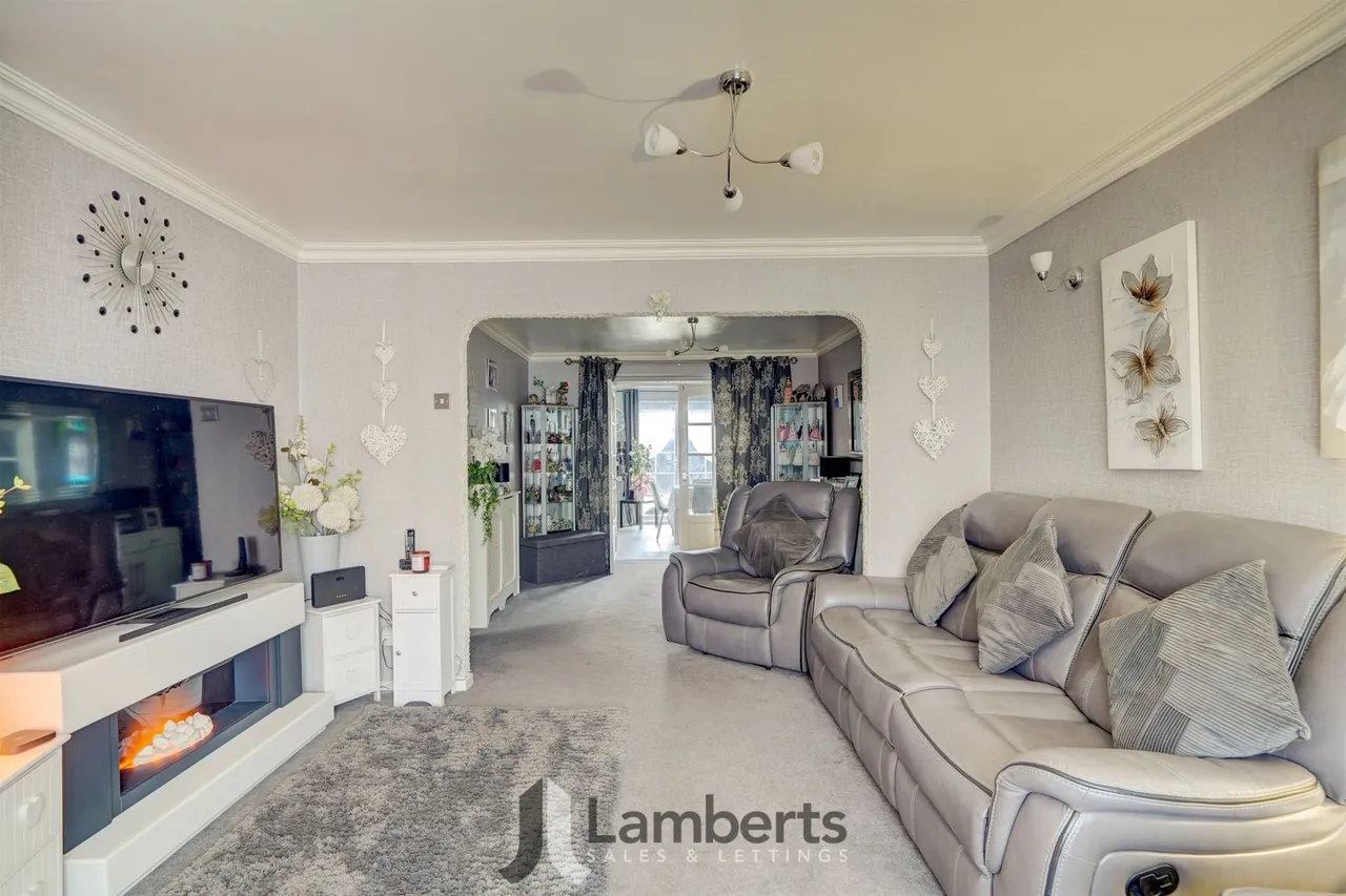 24 Painswick Close, Redditch, photo 4