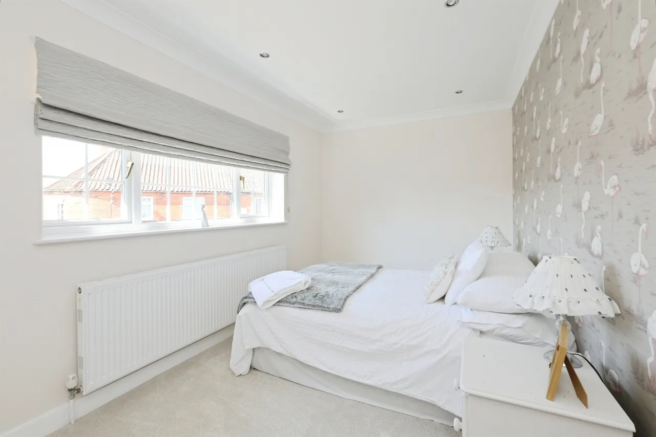 Swan Street, Bawtry, DONCASTER, photo 10