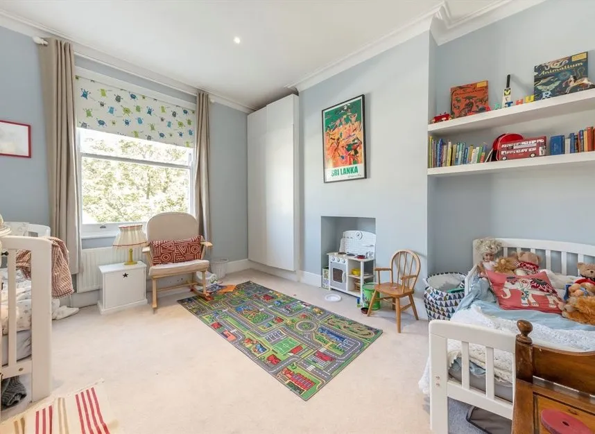 Antrobus Road, Chiswick, W4, photo 7