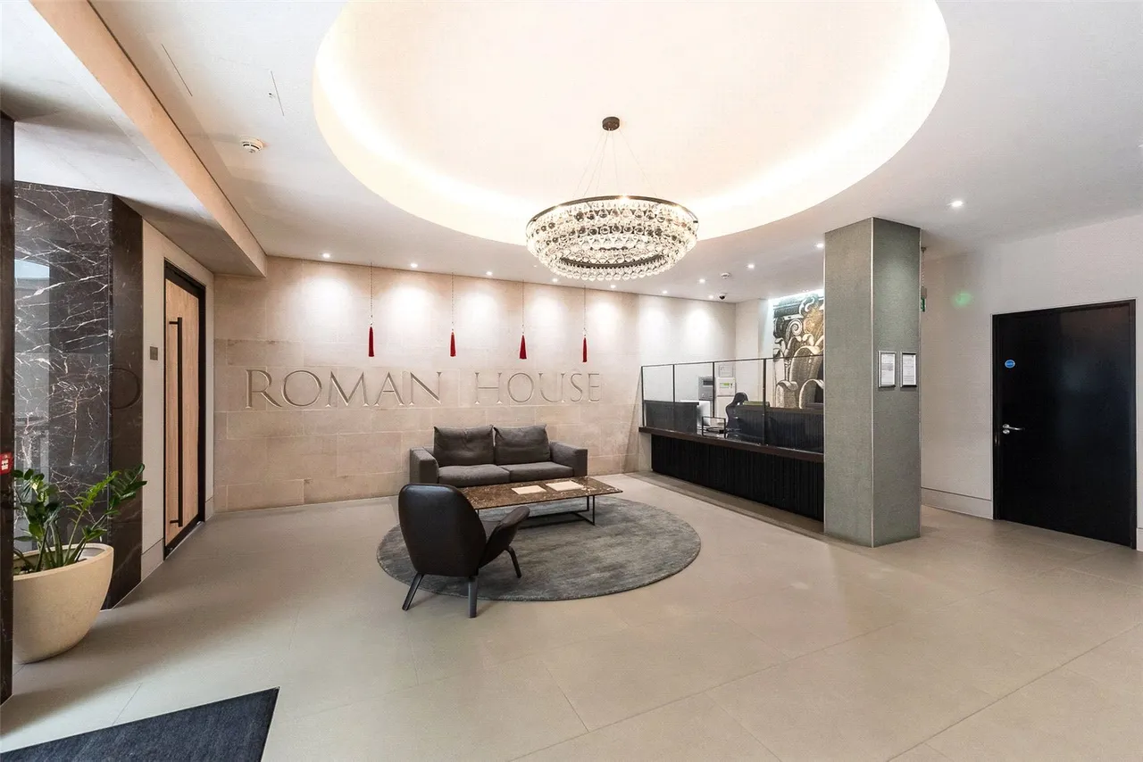 Wood Street, London Wall, EC2Y, photo 6