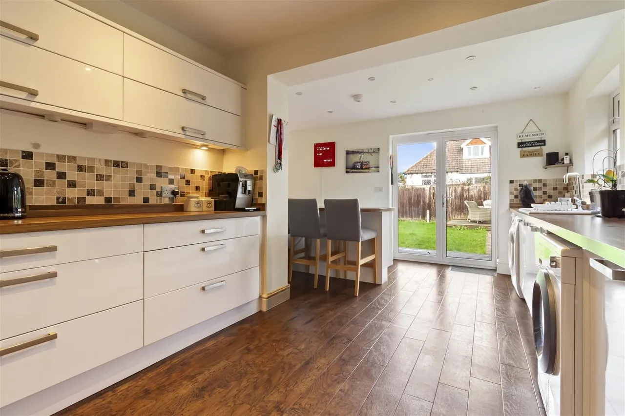 Drummond Road, Goring-By-Sea, Worthing, photo 19