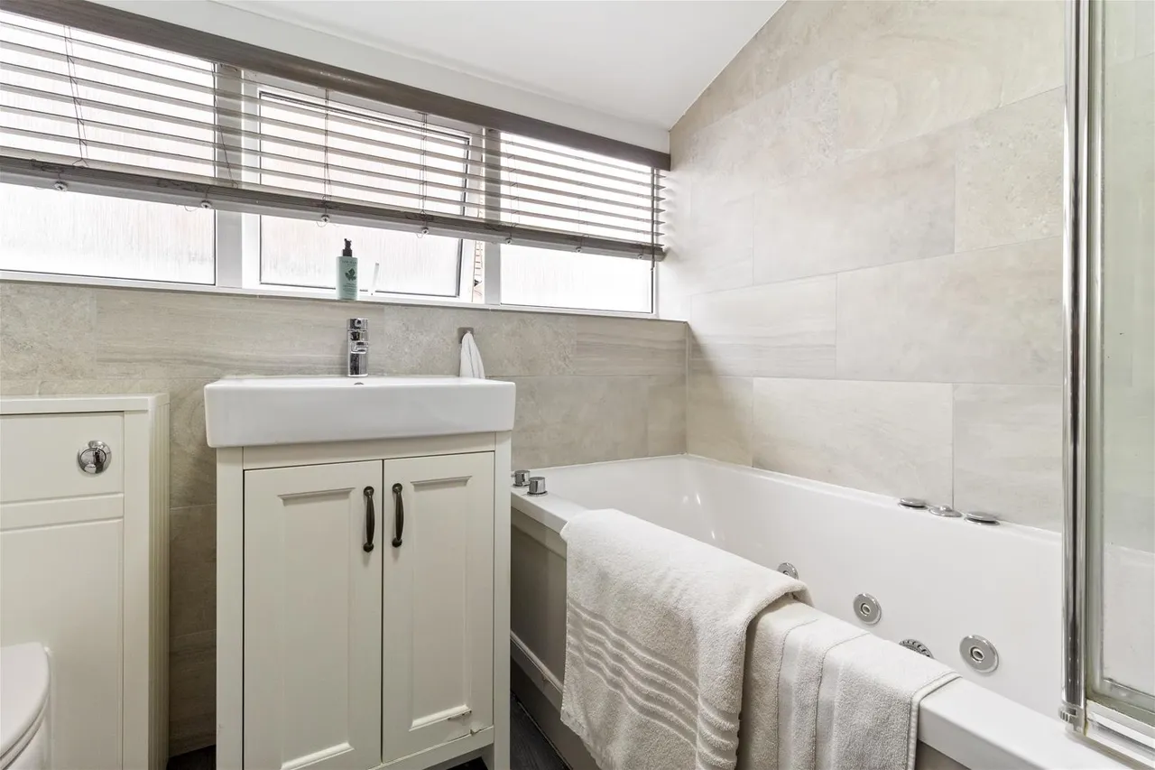 Drummond Road, Goring-By-Sea, Worthing, photo 15
