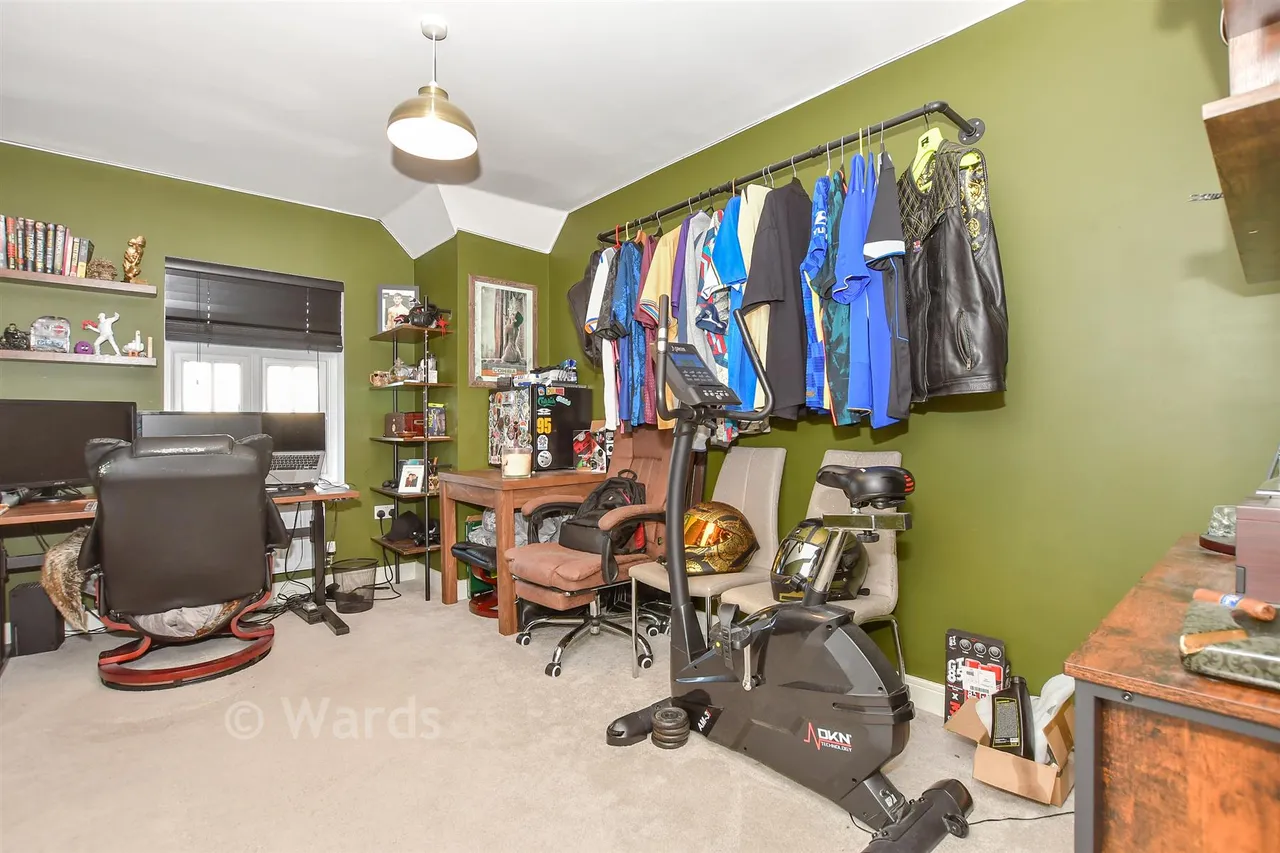 Broadclough Way, Maidstone, ME17, photo 5