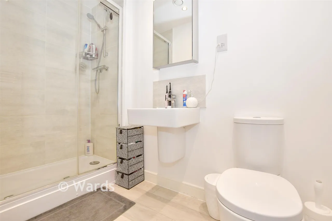 Broadclough Way, Maidstone, ME17, photo 6