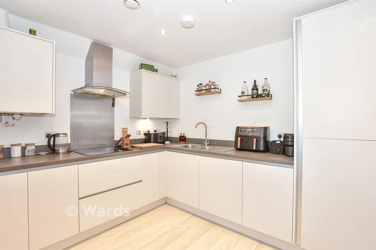 Broadclough Way, Maidstone, ME17, photo 8