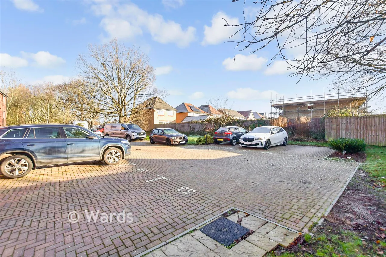 Broadclough Way, Maidstone, ME17, photo 10