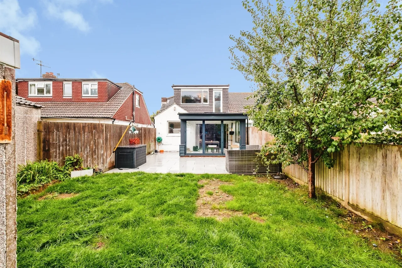 Boundary Road, Lancing, BN15, photo 17