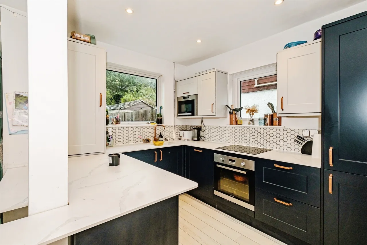 Boundary Road, Lancing, BN15, photo 3