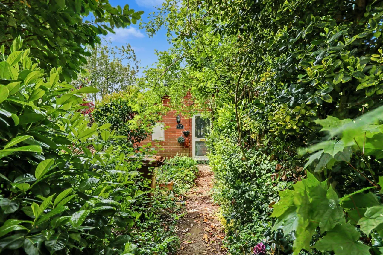 Oakwood Crescent, Sandbach, photo 10