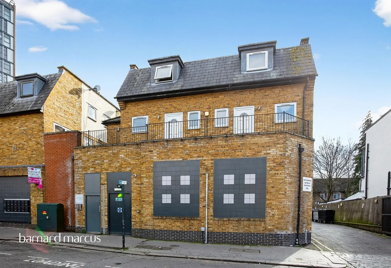1 bed flat for sale — London Road, Croydon
