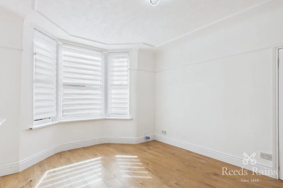 Stormont Road, Liverpool, Merseyside, L19, photo 3