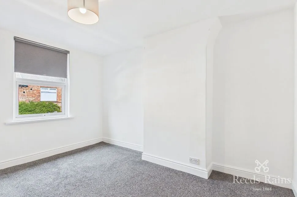 Stormont Road, Liverpool, Merseyside, L19, photo 7