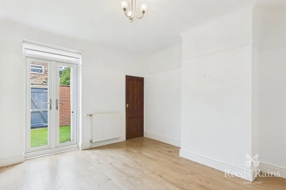 Stormont Road, Liverpool, Merseyside, L19, photo 5