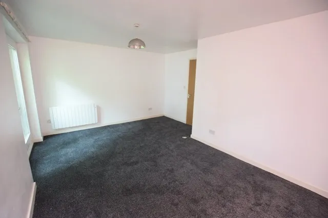 Headford Gardens, S3 7XB, photo 2