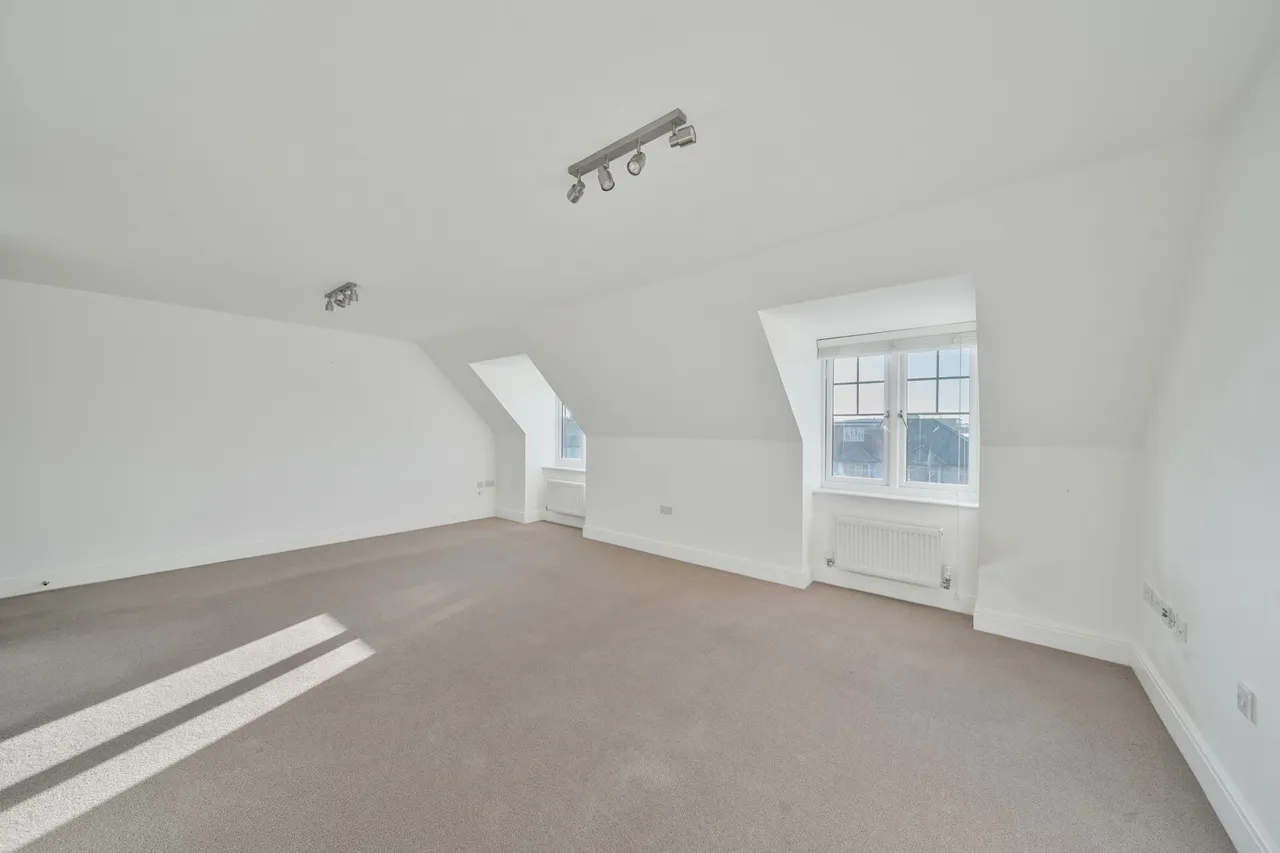 Whitchurch Lane, Edgware, HA8, photo 11
