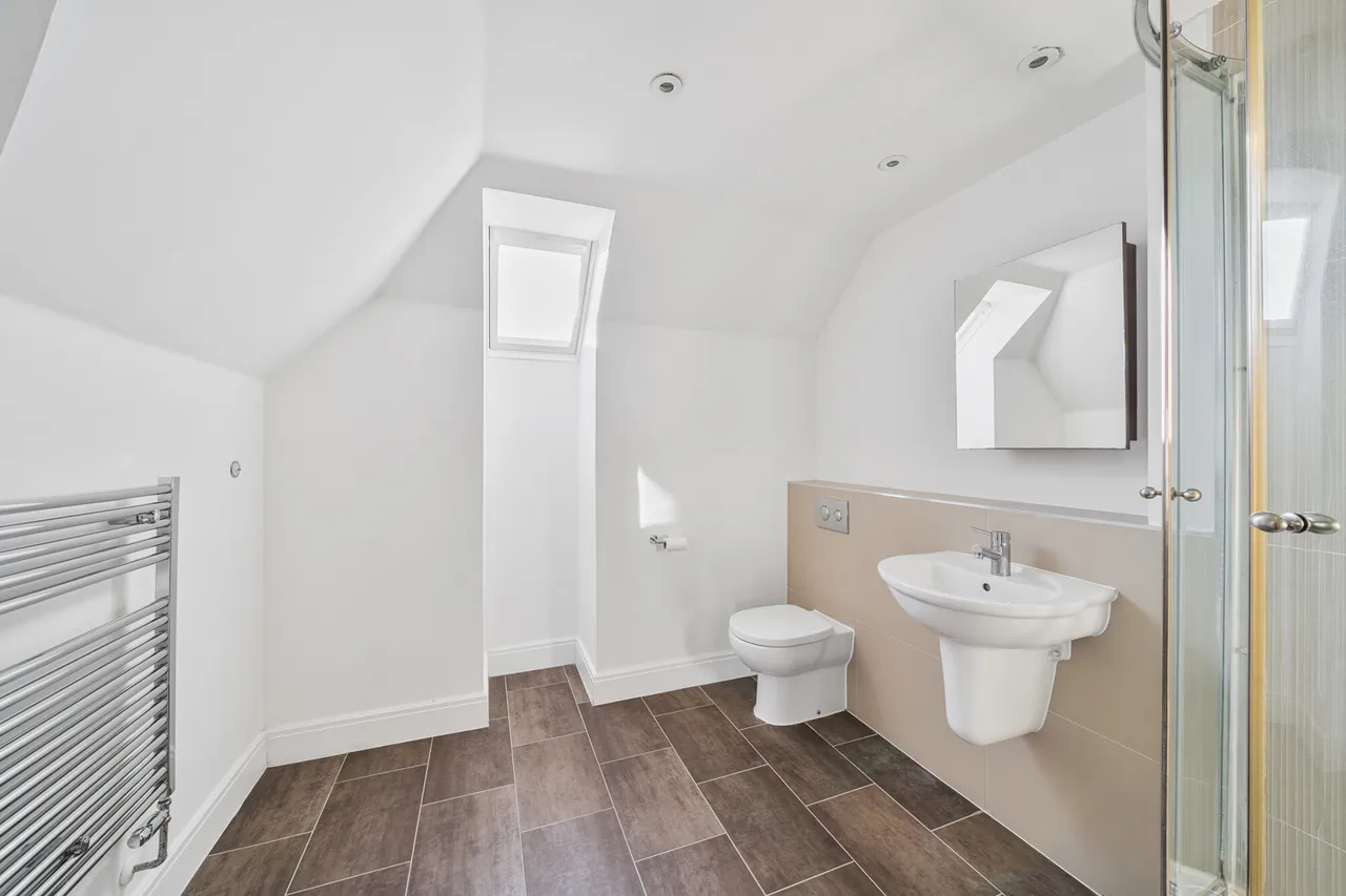 Whitchurch Lane, Edgware, HA8, photo 19