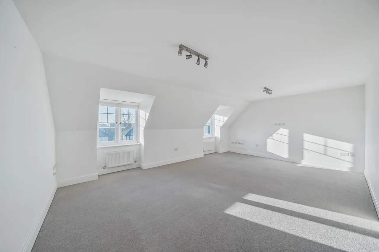 Whitchurch Lane, Edgware, HA8, photo 4