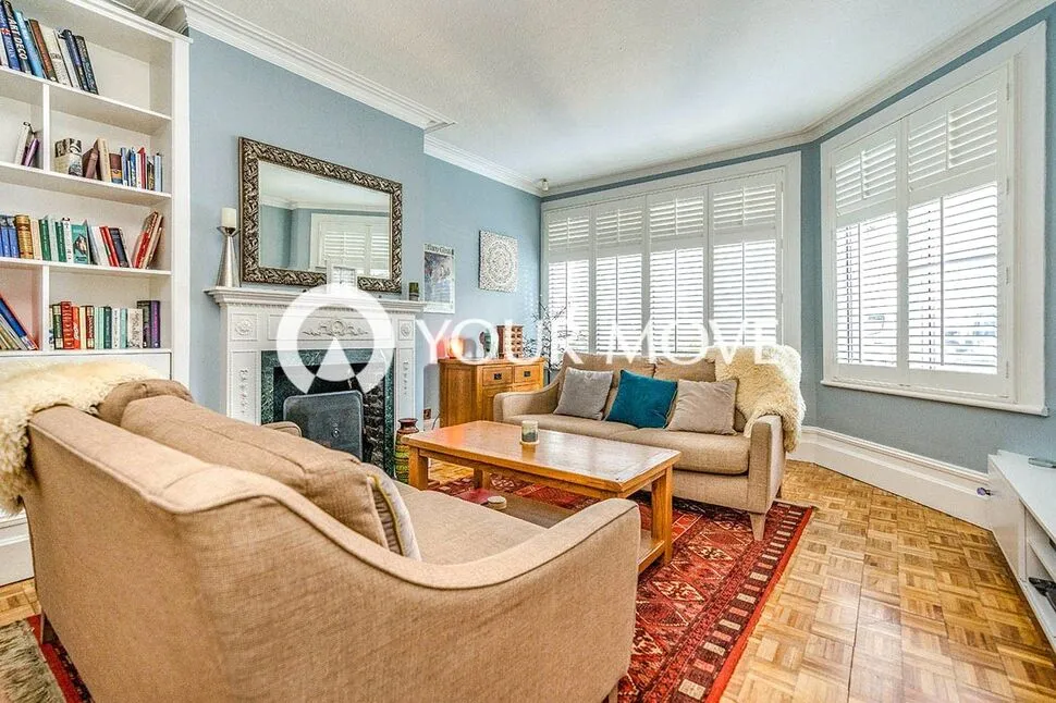 First Avenue, Gillingham, Kent, ME7, photo 2