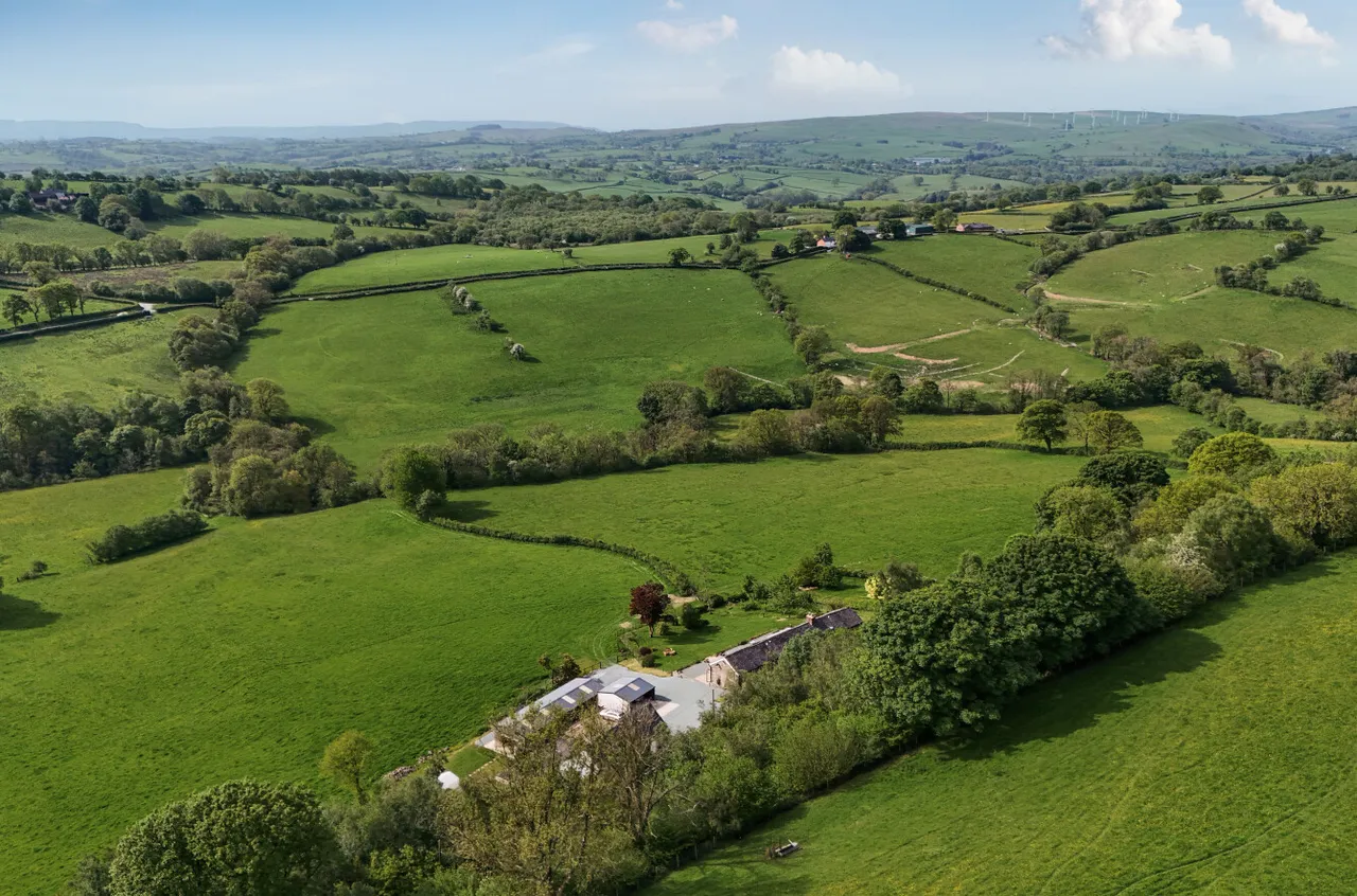 Llanfair Caereinion, Welshpool, photo 43