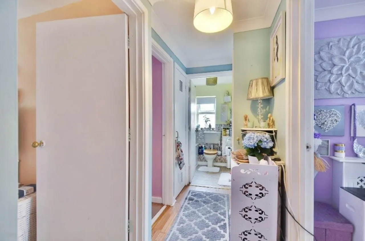 Lowden Road, Southall, UB1, photo 15