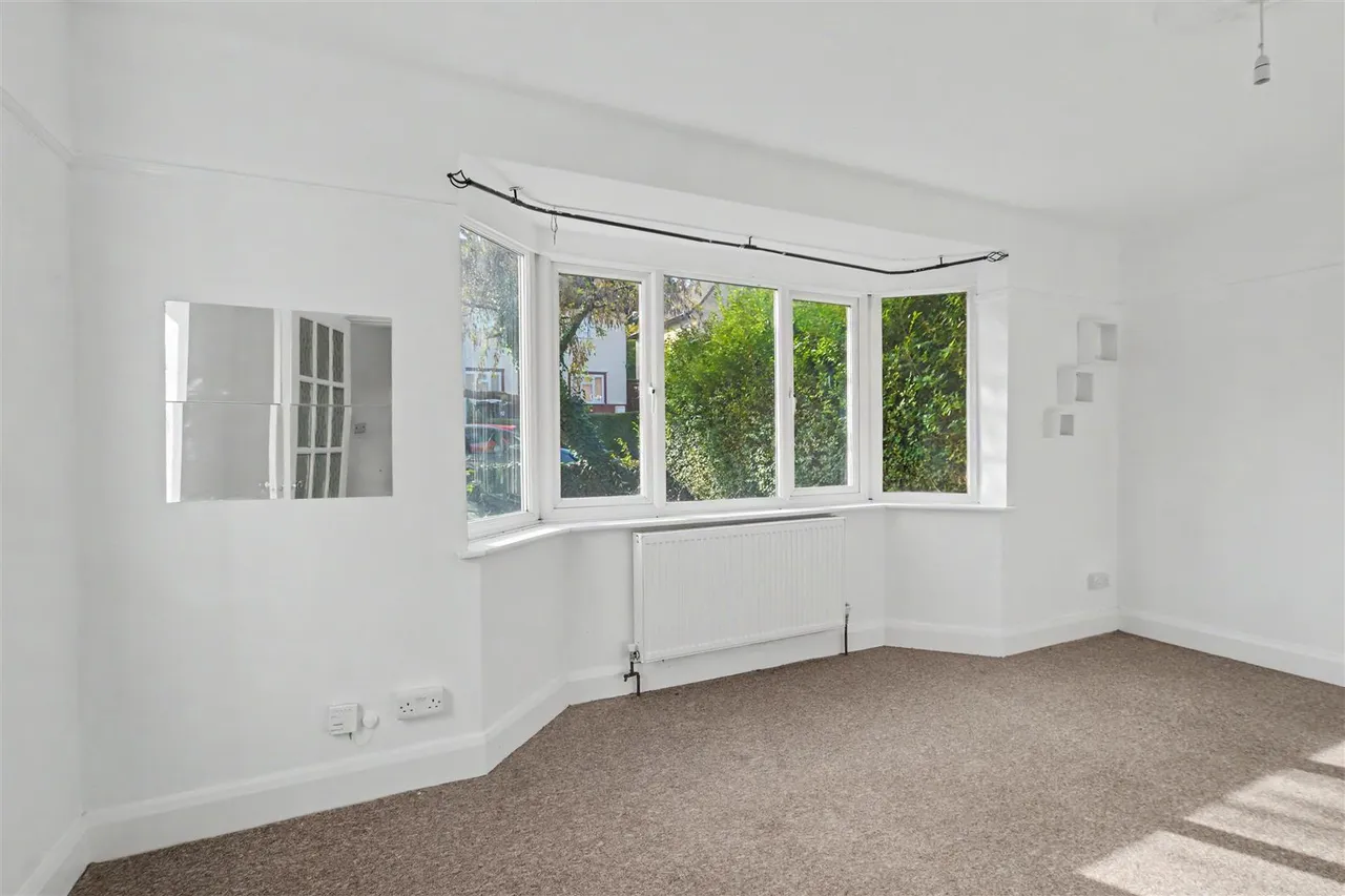 Anderson Crescent, Beeston, NG9, photo 2