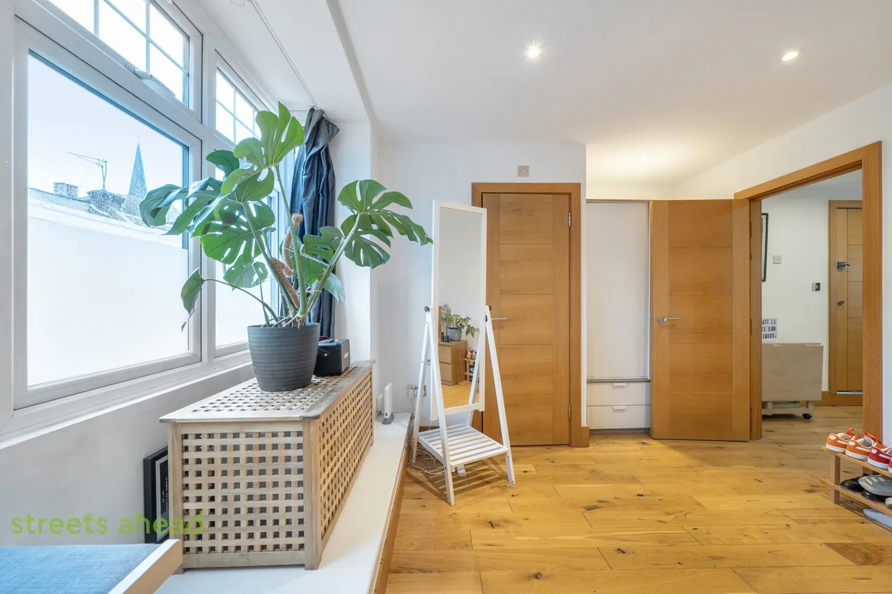 Selsdon Road, South Croydon, CR2, photo 5