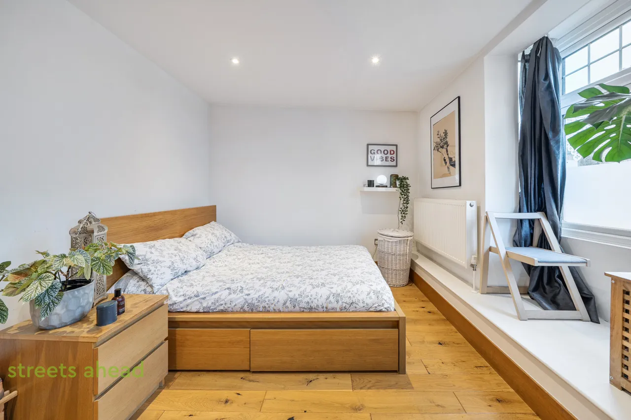 Selsdon Road, South Croydon, CR2, photo 4