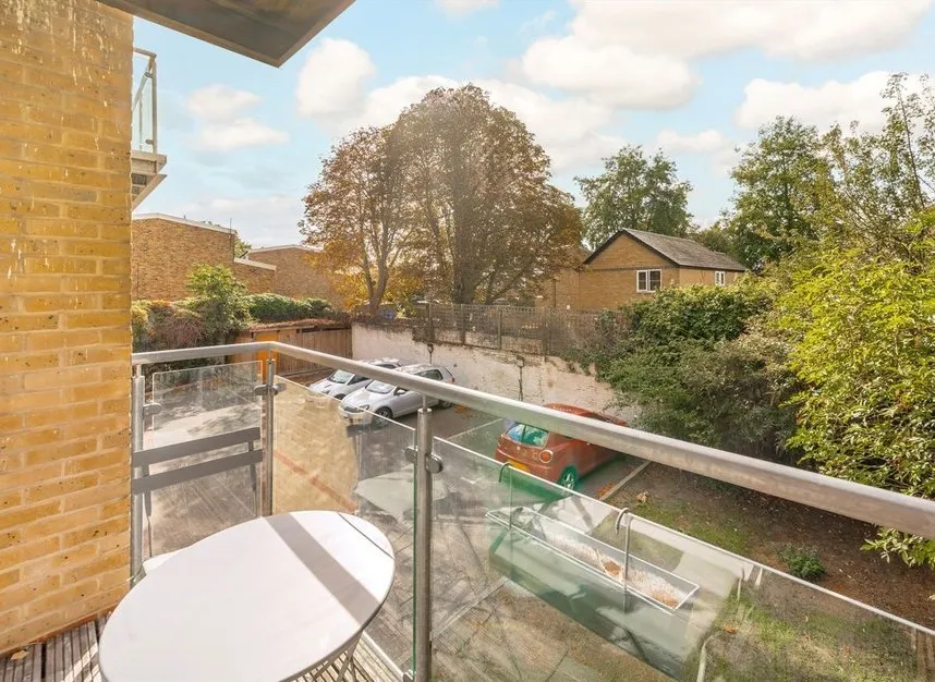 Gordon Road, Peckham, SE15, photo 10
