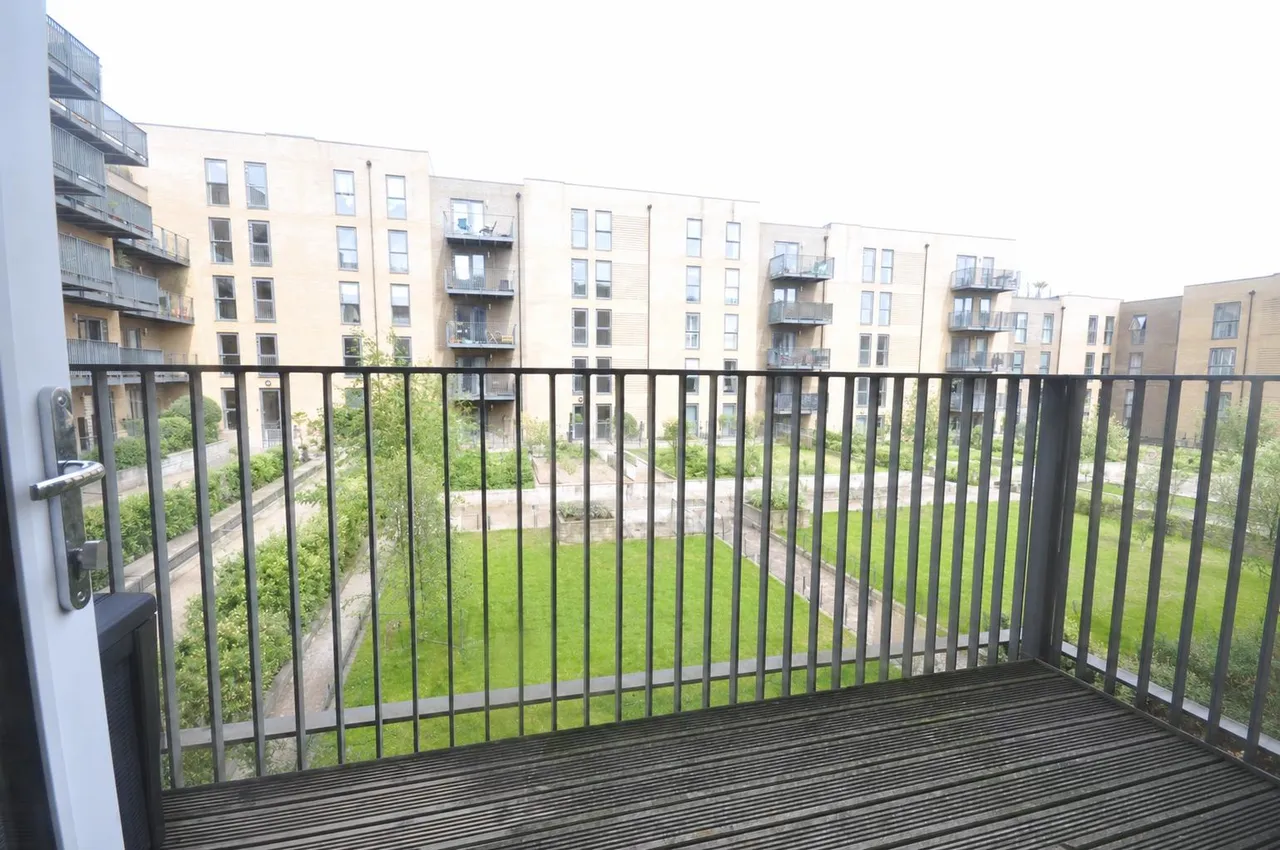 Apple Yard, London, SE20, photo 8