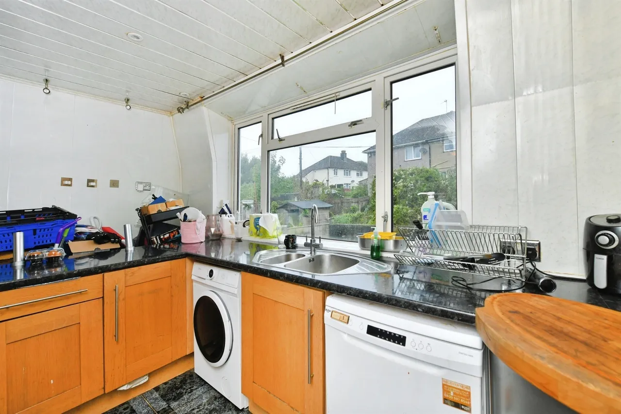Budshead Road, Plymouth, PL5, photo 3