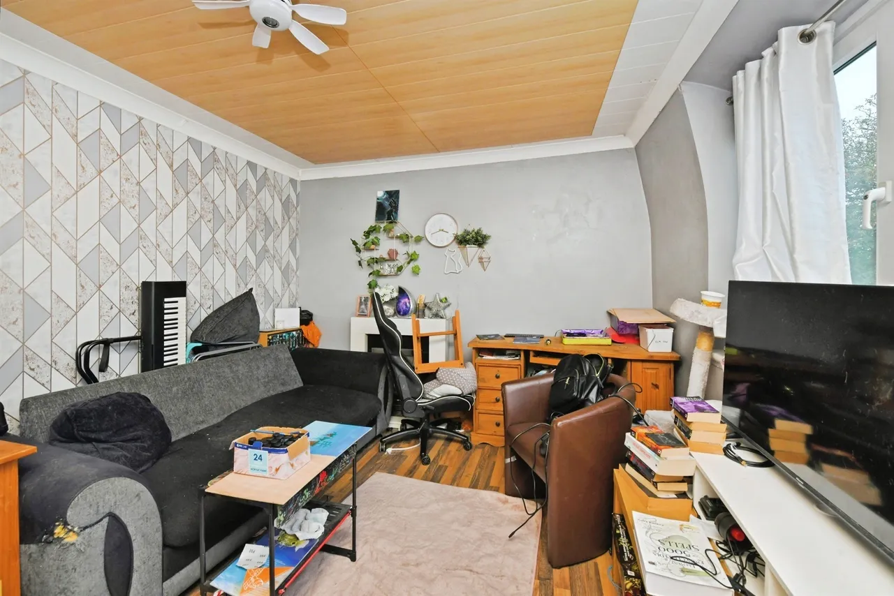 Budshead Road, Plymouth, PL5, photo 5