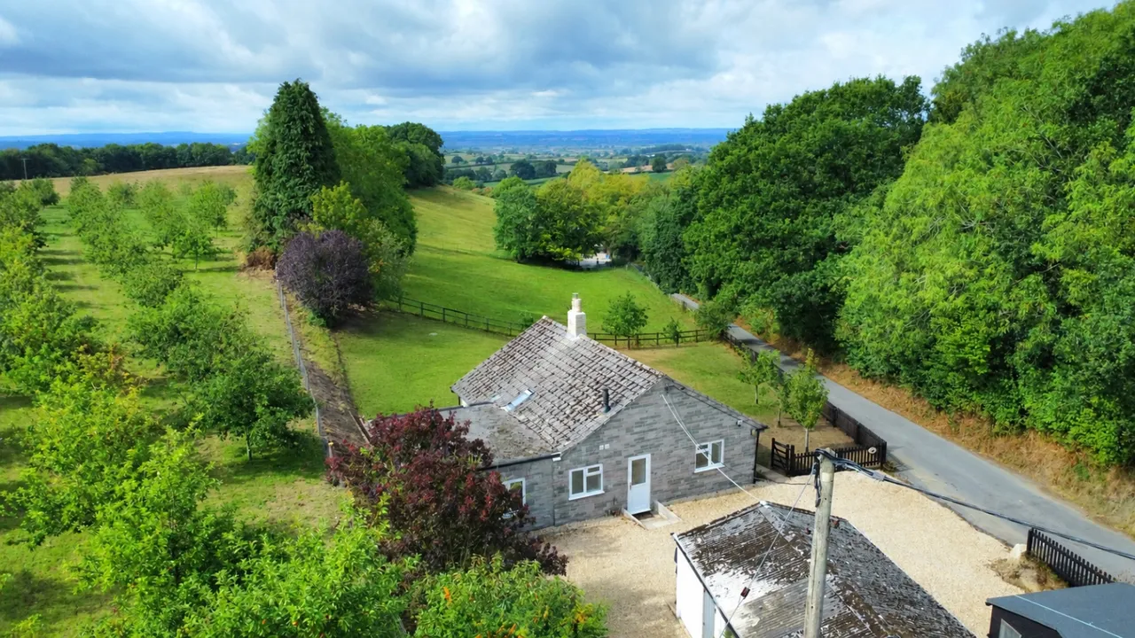 Buddens Lane, West Melbury, Shaftesbury, Dorset, SP7 0LY, photo 10