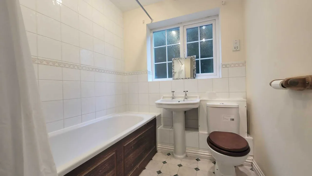 Maple Leaf Close, Abbots Langley, WD5, photo 10