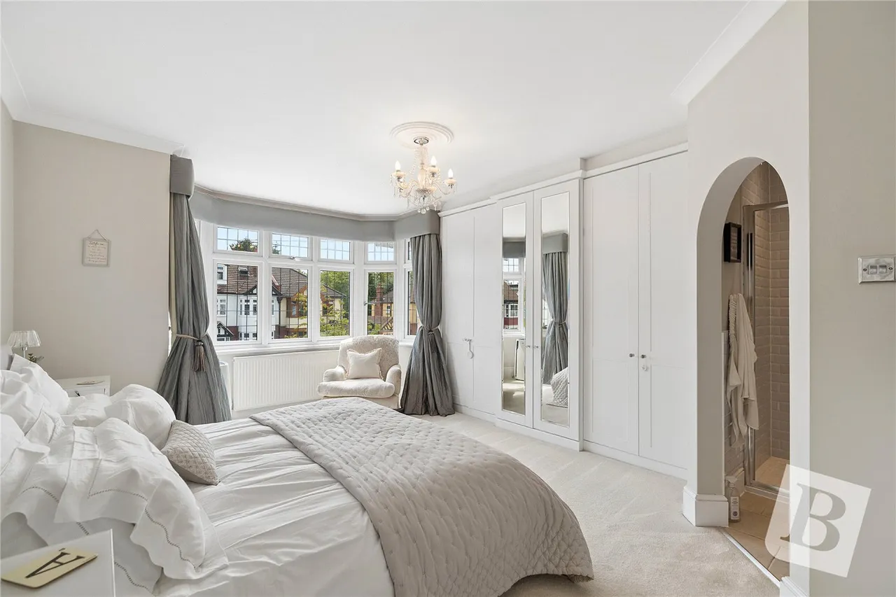Deyncourt Gardens, Upminster, RM14, photo 11