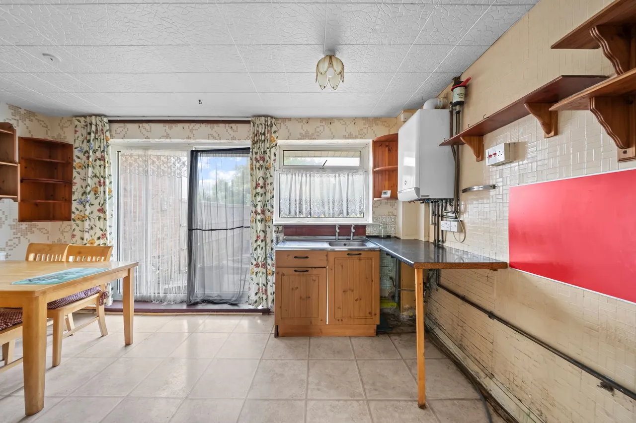 New Street, St. Helens, WA9, photo 8