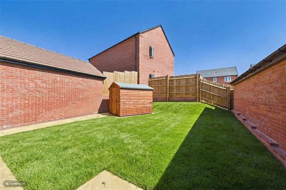 Lowther Place, Kettering, Northamptonshire, NN16, photo 2