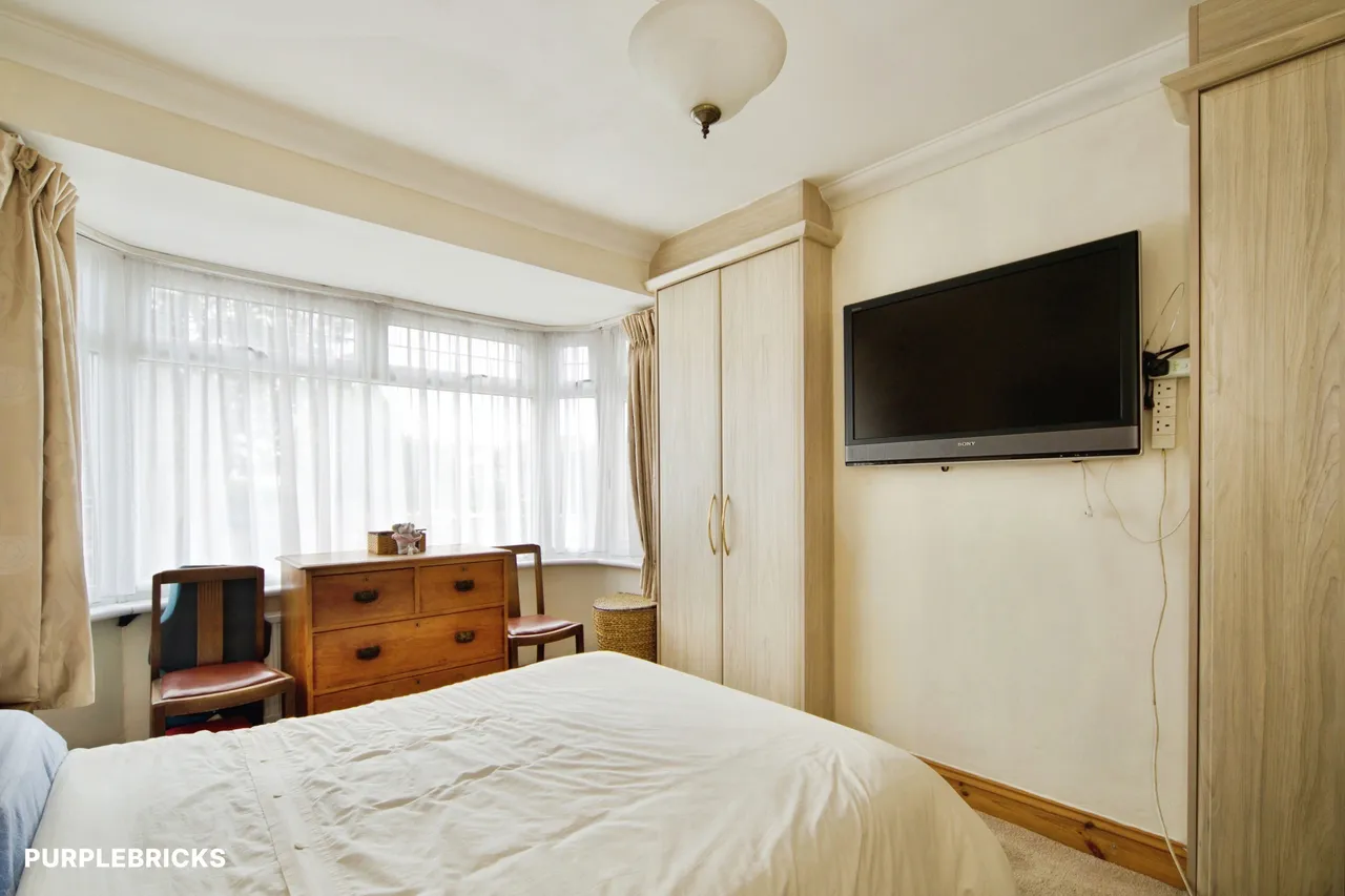 Churchbury Lane, Enfield, EN1, photo 13
