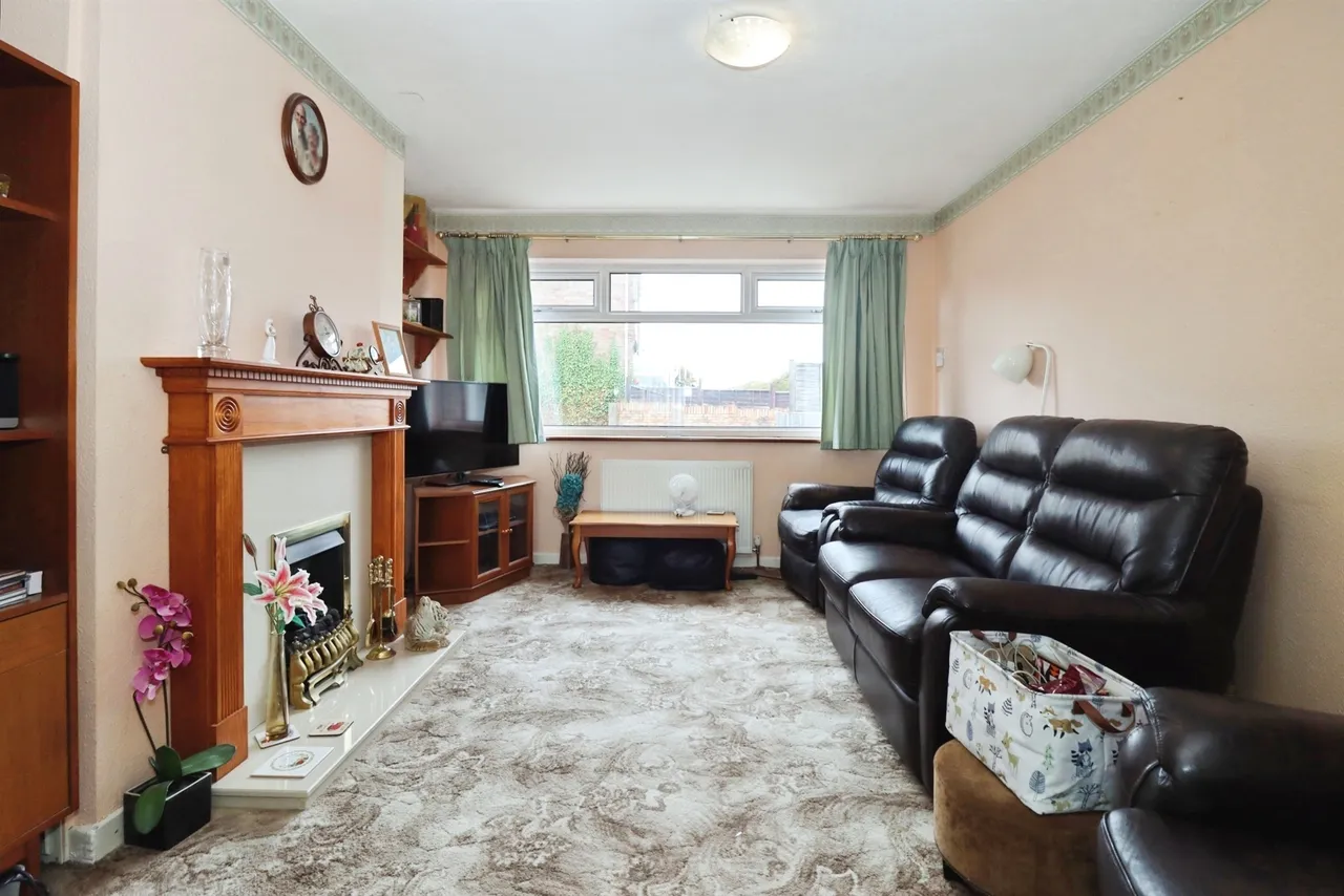 Cedar Close, Patchway, BS34, photo 4