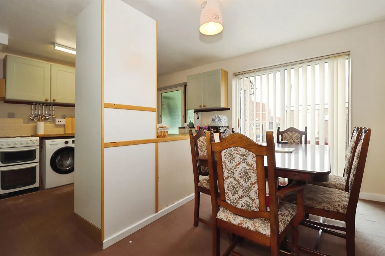 Cedar Close, Patchway, BS34, photo 5