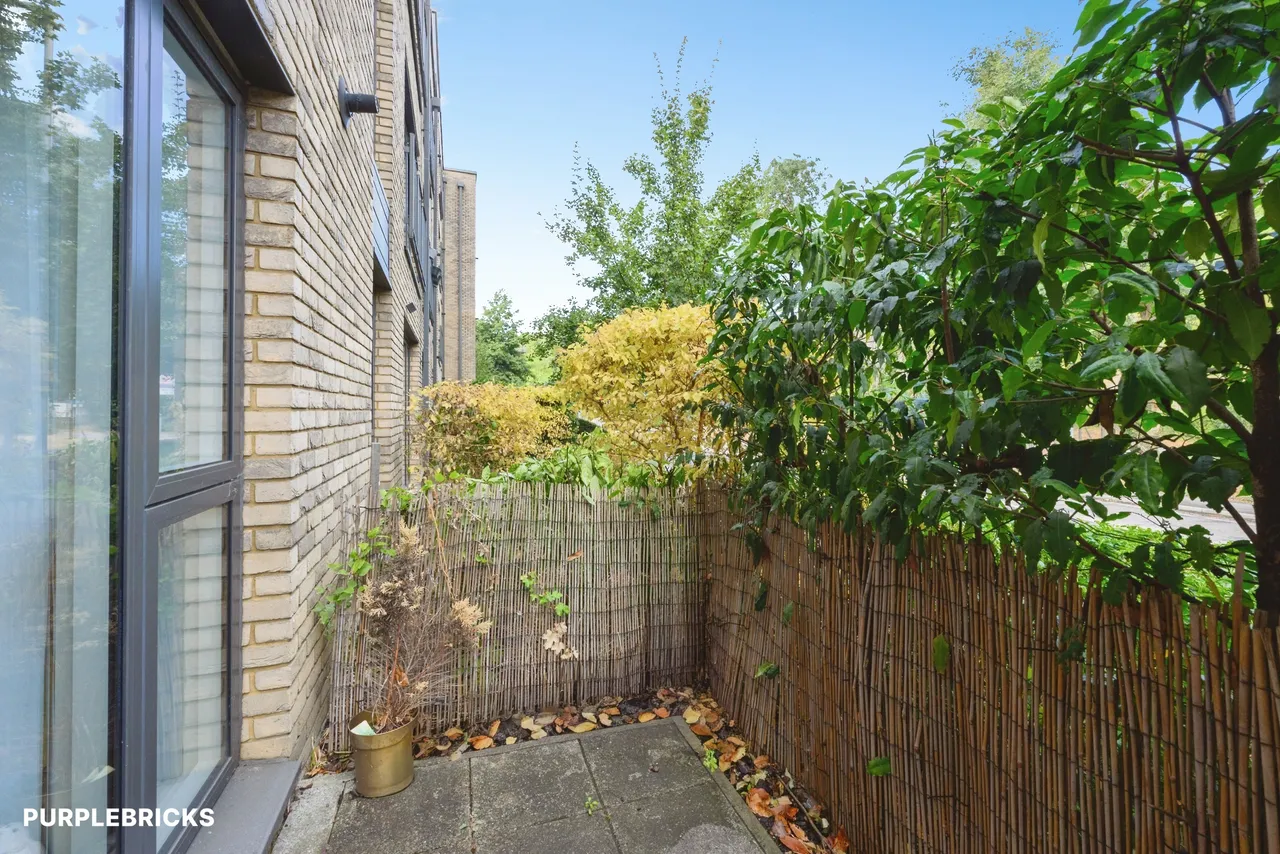 Old Barn Lane, Kenley, CR8, photo 5